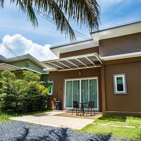 Bangtao Local House Rental Pantai Bang Tao Bilik gambar