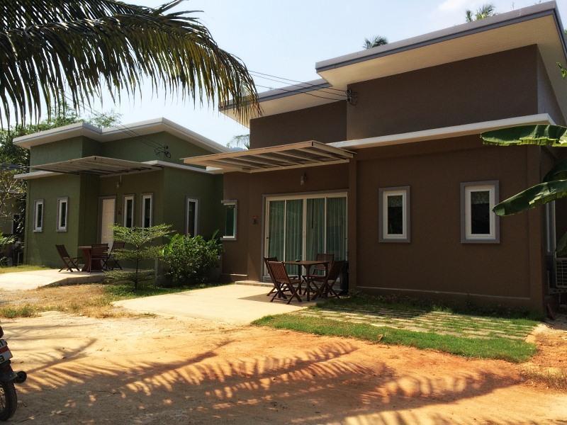 Bangtao Local House Rental Pantai Bang Tao Luaran gambar