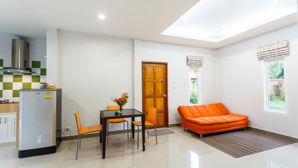 Bangtao Local House Rental Pantai Bang Tao Bilik gambar